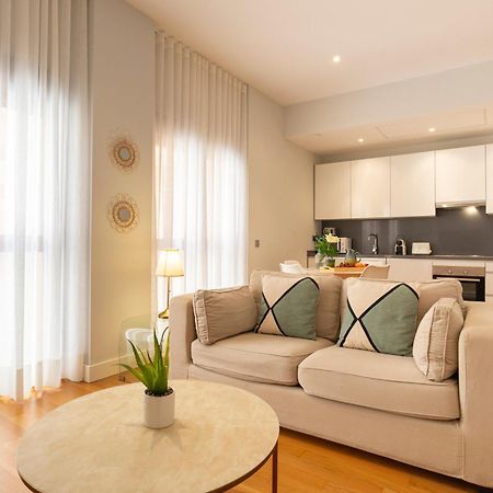 Souviron & Old Town By Ele Apartments Malaga Bagian luar foto
